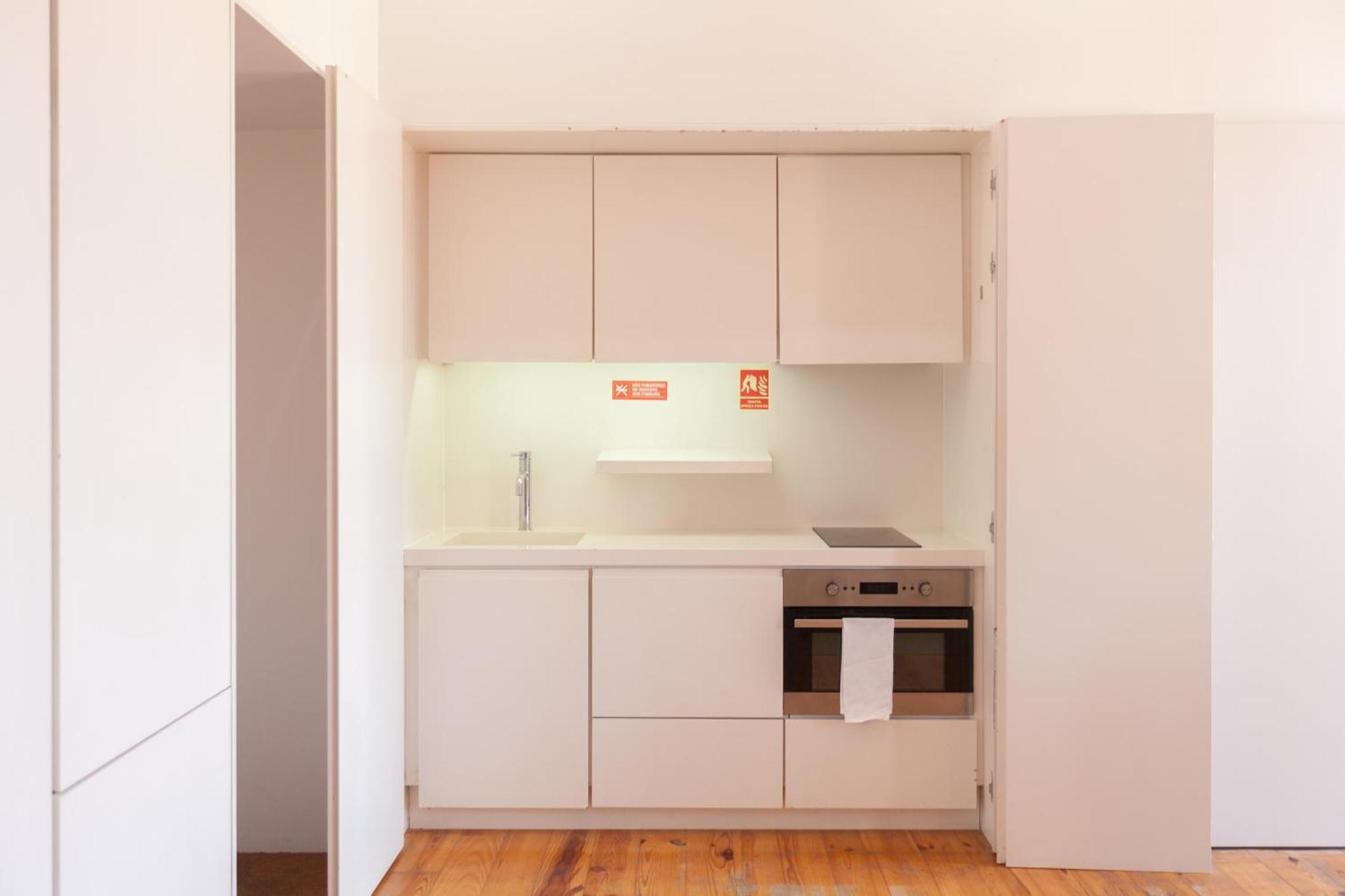 Apartment Flh S Bento Minimalist Luminous Flat Lissabon